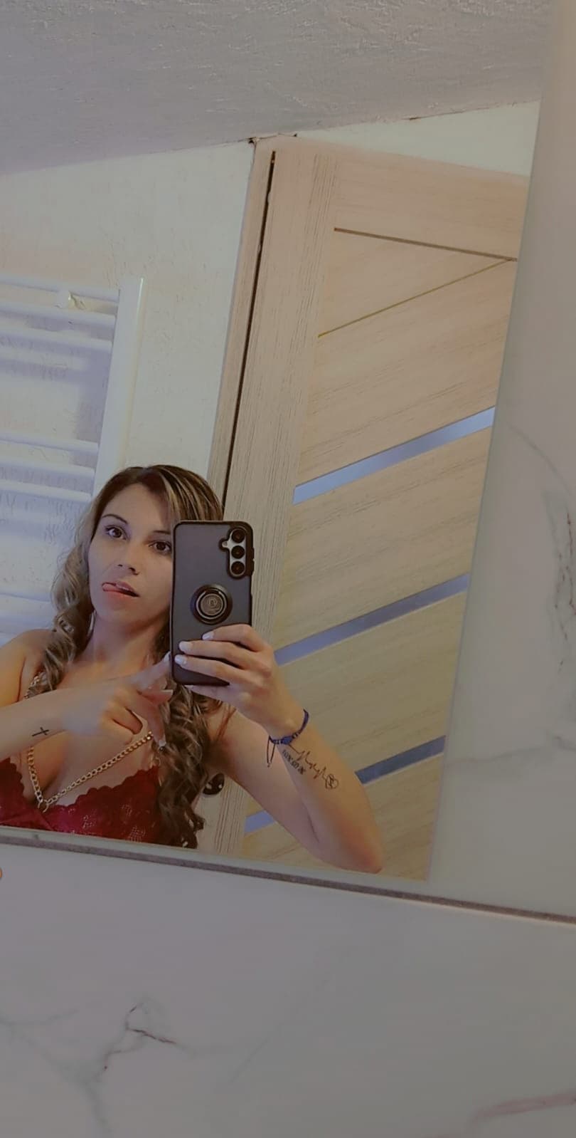 Hot escort Ana